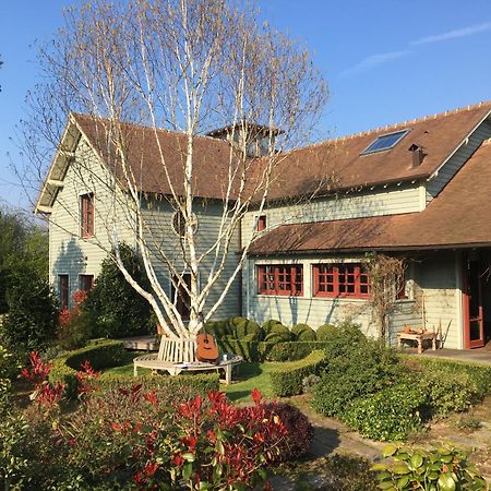 Lodge Saint-Hymer Exterior photo